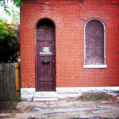 Another photo of a door